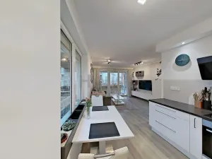 Prodej bytu 2+kk, Praha, Toufarova, 53 m2