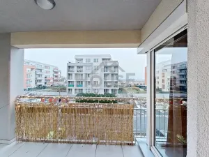 Prodej bytu 2+kk, Praha, Toufarova, 53 m2