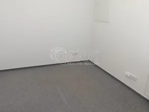Pronájem kanceláře, Bystřice, Syllabova, 103 m2