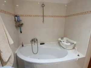 Prodej bytu 3+1, Praha - Malá Strana, Petřínská, 75 m2