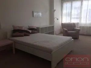 Pronájem bytu 2+1, Praha - Vokovice, Kladenská, 80 m2