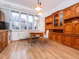Pronájem bytu 2+1, Praha - Vokovice, Kladenská, 80 m2