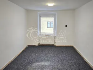 Pronájem kanceláře, Beroun - Beroun-Město, Plzeňská, 23 m2