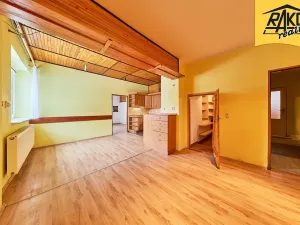 Prodej rodinného domu, Trutnov, 275 m2