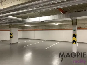 Prodej bytu 2+kk, Praha - Uhříněves, Oty Bubeníčka, 45 m2