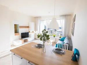 Pronájem bytu 2+kk, Praha - Vysočany, Strnadových, 62 m2