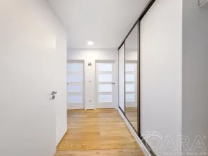 Prodej bytu 3+kk, Praha, Tunelářů, 69 m2