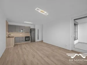 Pronájem bytu 2+kk, Praha, Stočesova, 51 m2