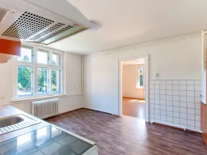Pronájem bytu 3+1, Úpice, Na Veselce, 85 m2