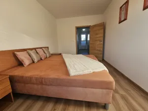 Pronájem bytu 2+kk, Praha - Břevnov, Patočkova, 80 m2
