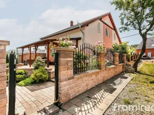 Prodej rodinného domu, Blučina, Zahradní, 152 m2