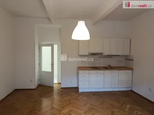 Pronájem bytu 1+kk, Praha - Strašnice, Za poštou, 32 m2