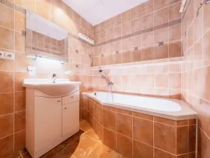 Pronájem bytu 3+1, Chomutov, Zahradní, 60 m2