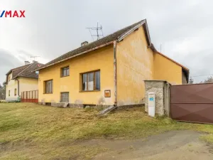 Prodej rodinného domu, Vrchotovy Janovice, 435 m2