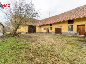 Prodej rodinného domu, Vrchotovy Janovice, 435 m2