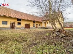 Prodej rodinného domu, Vrchotovy Janovice, 435 m2