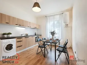 Prodej bytu 3+1, Beroun - Beroun-Zavadilka, Husova, 58 m2