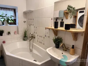 Prodej bytu 2+1, Chvalovice, 78 m2