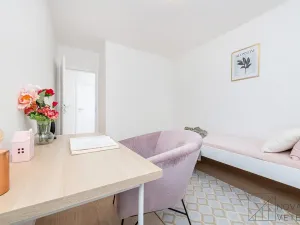 Prodej bytu 4+kk, Praha - Strašnice, Na vrších, 71 m2