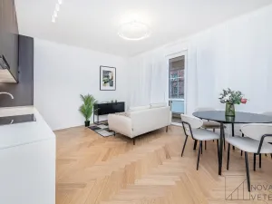 Prodej bytu 3+kk, Praha - Holešovice, Osadní, 82 m2