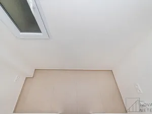 Prodej bytu 3+kk, Praha - Holešovice, Osadní, 82 m2