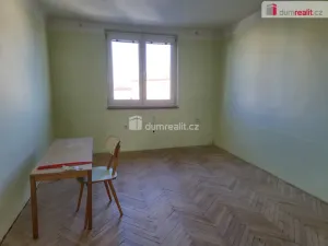 Prodej bytu 2+1, Kaplice, Omlenická, 52 m2