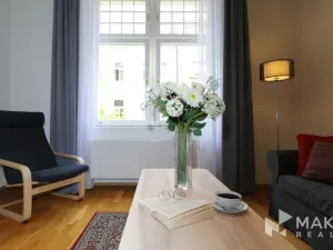 Pronájem bytu 2+kk, Praha - Vinohrady, Na Kozačce, 48 m2