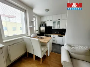 Prodej bytu 2+kk, Praha, Harmonická, 49 m2