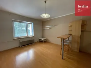 Prodej bytu 1+kk, Opava, U Hliníku, 32 m2