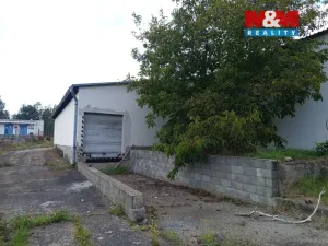 Pronájem skladu, Doksy, Valdštejnská, 1730 m2