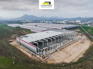 Pronájem skladu, Lovosice, 6563 m2