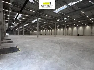 Pronájem skladu, Lovosice, 6000 m2