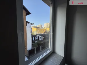 Pronájem bytu 1+1, Děčín - Děčín III-Staré Město, Úzká, 38 m2