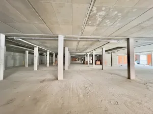 Pronájem obchodního prostoru, Hradec Králové, Kollárova, 3447 m2