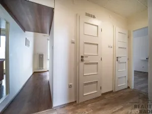 Pronájem bytu 2+1, Ostrava - Poruba, Zdeňka Štěpánka, 52 m2