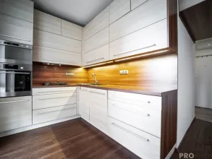 Pronájem bytu 2+1, Ostrava - Poruba, Zdeňka Štěpánka, 52 m2