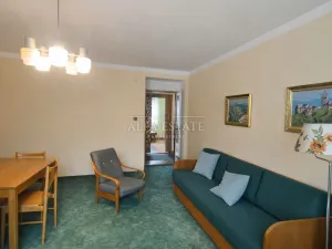 Prodej bytu 2+1, Karlovy Vary - Drahovice, Vítězná, 58 m2