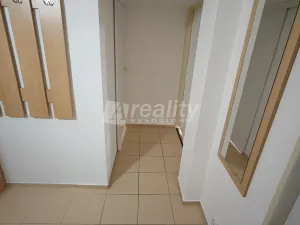 Pronájem bytu 3+1, Náměšť nad Oslavou, B. Němcové, 60 m2