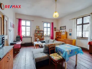 Prodej rodinného domu, Úterý, 677 m2