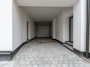 Pronájem obchodního prostoru, Staré Město, Hradišťská, 42 m2