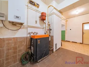 Prodej bytu 2+1, Teplá, Masarykovo náměstí, 146 m2