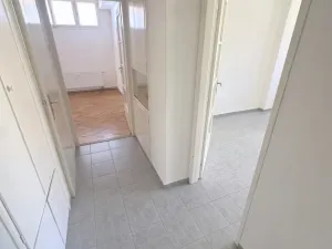 Pronájem bytu 3+kk, Praha - Nové Město, Štěpánská, 89 m2