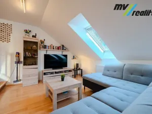 Prodej bytu 4+kk, Milovice, Kaštanová, 131 m2