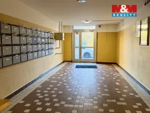 Pronájem bytu 2+1, Chomutov, Holešická, 62 m2