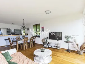 Pronájem rodinného domu, Praha - Lysolaje, Hřebenová, 190 m2