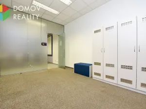 Pronájem kanceláře, Zdice - Černín, 525 m2