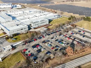 Pronájem kanceláře, Zdice - Černín, 525 m2