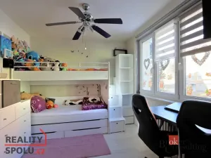 Prodej bytu 3+1, Aš, Dobrovského, 68 m2