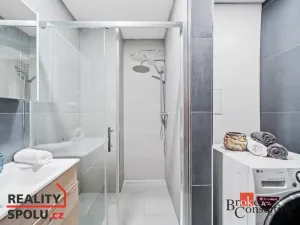 Pronájem bytu 2+1, Pardubice, 55 m2