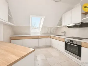 Prodej bytu 3+kk, Třebíč, Hladíkova, 95 m2